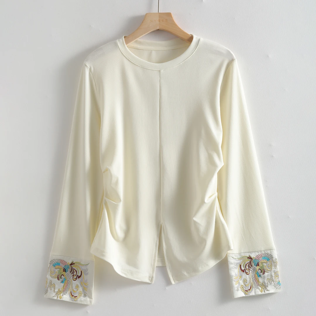 K12C-25683 新中式国风袖口刺绣打底衫女设计感开叉褶皱显瘦T恤