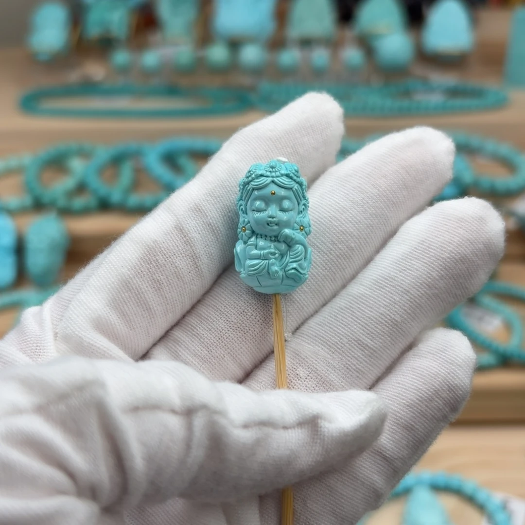 绿松石未镶嵌珠宝奇石