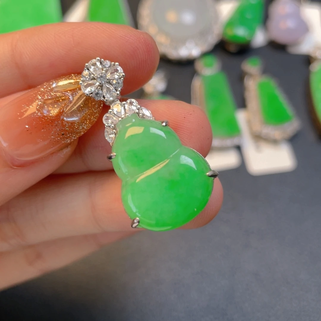 翡翠银S925镶嵌颈饰