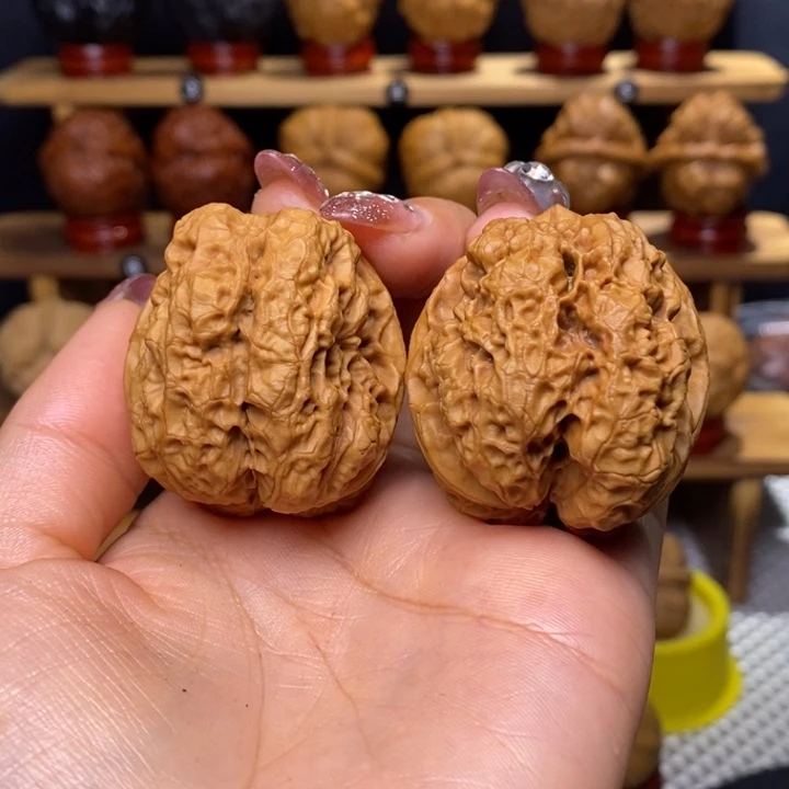 文玩核桃把件N**5开背蝉97