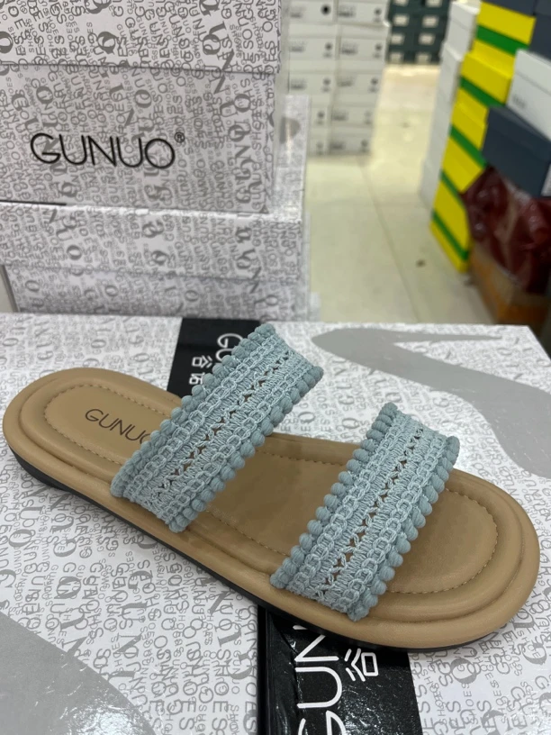 耐磨夏季镂空休闲风减震一字拖耐脏细带组合胶粘鞋