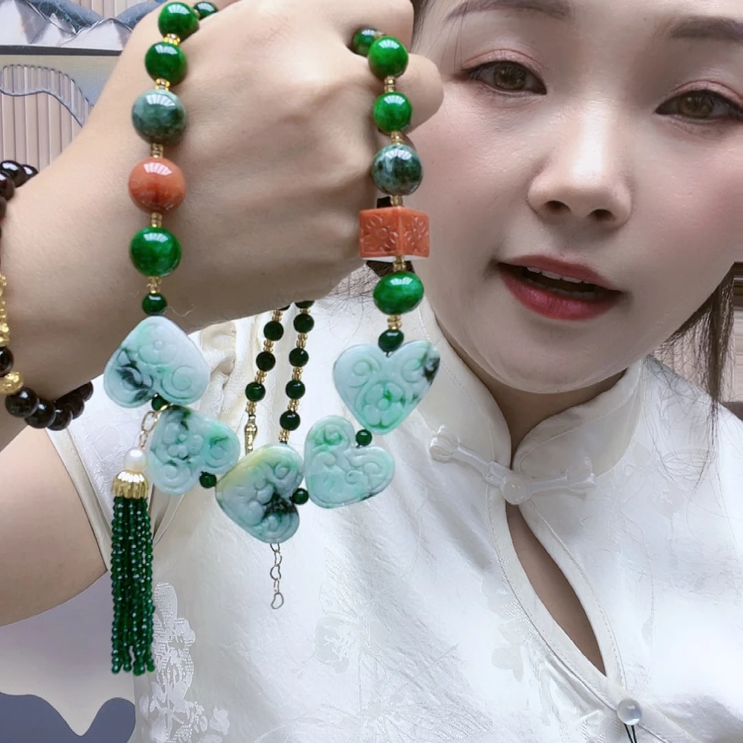 【闪购商品】翡翠未镶嵌颈饰