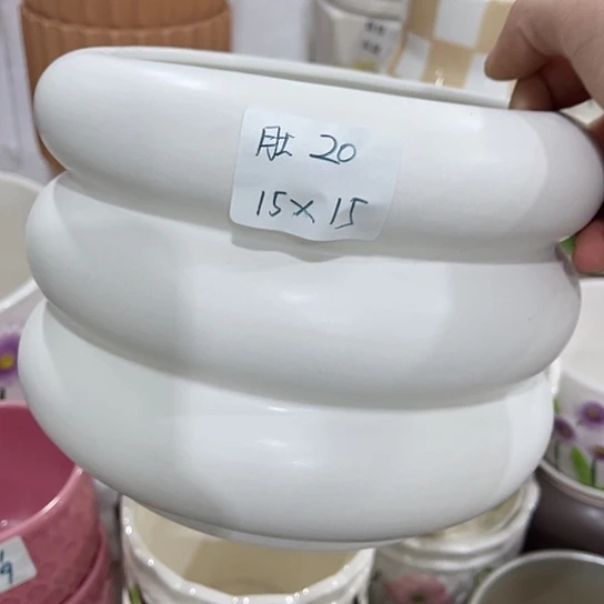 多肉绿植陶瓷花盆9.9包邮，有孔