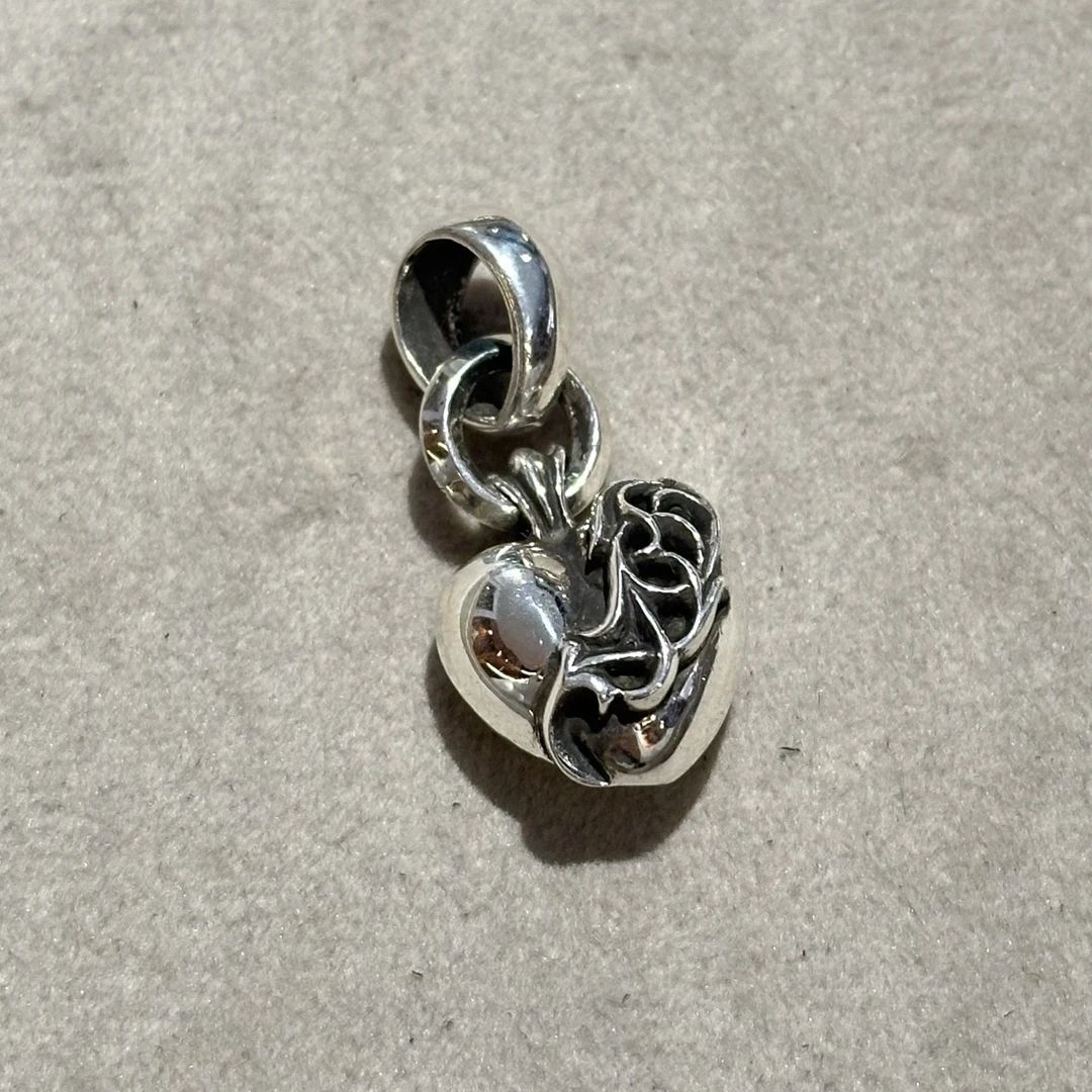 925银银制品 Chrome Hearts克罗心 水滴扣藤蔓爱心吊坠