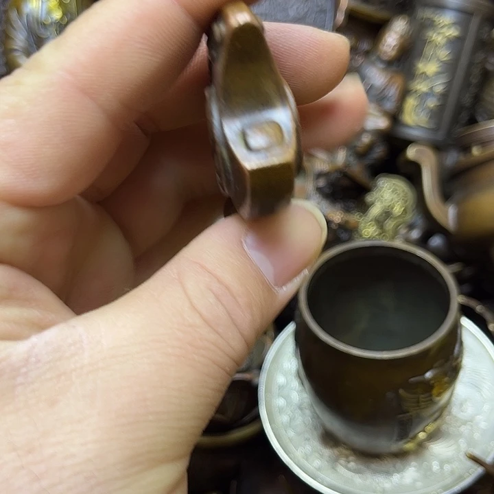 诚信经营精美铜器