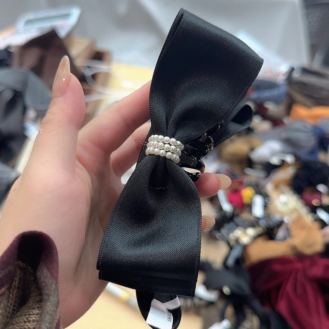 皮质非金属香蕉夹