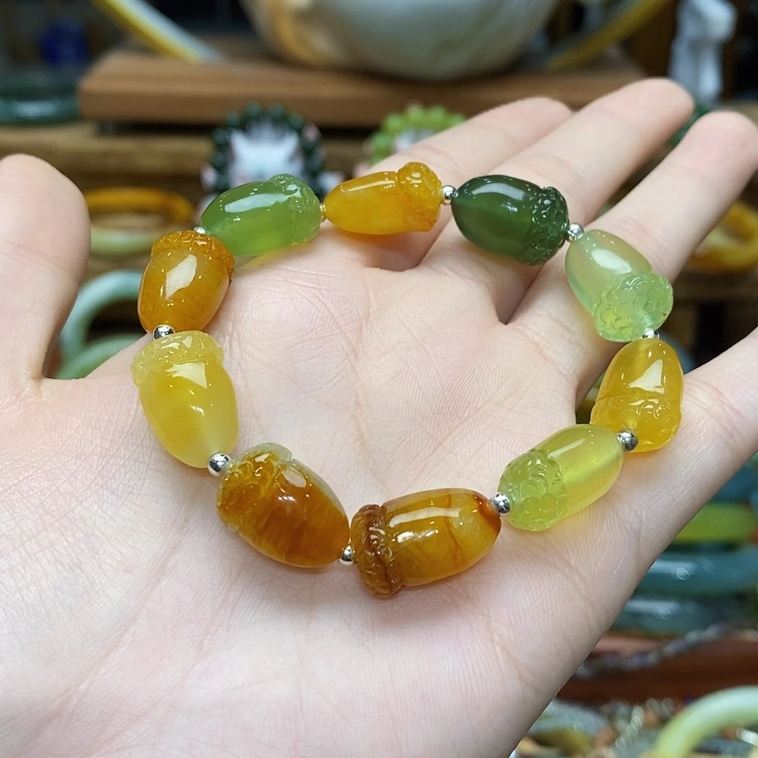 应***心未镶嵌蛇纹石玉手串