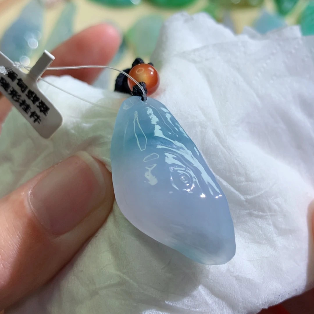 【闪购商品】翡翠吊坠(不含链)未镶嵌 2678