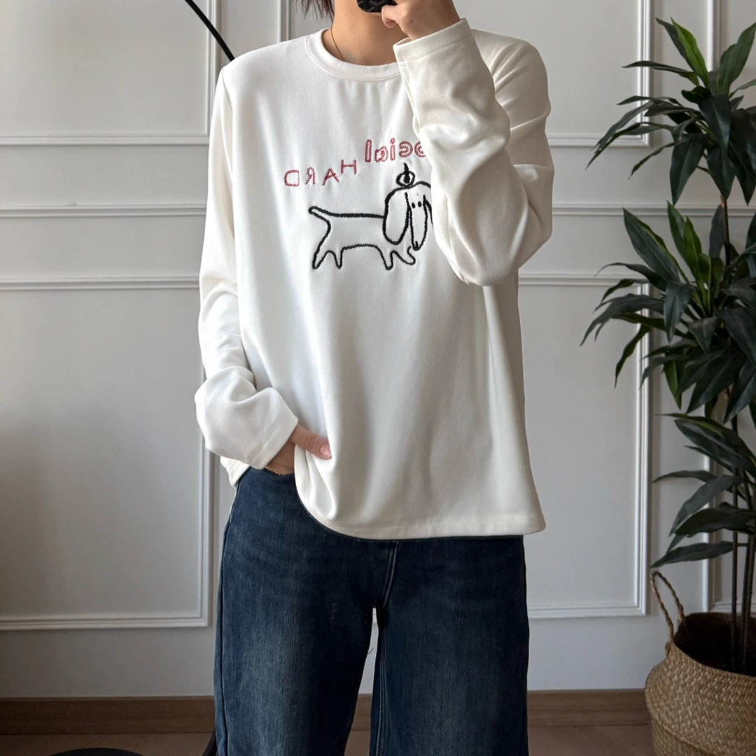 美亚恩NANA【刺绣小狗】秋冬小狗圆领T恤长袖打底衫宽松C0100