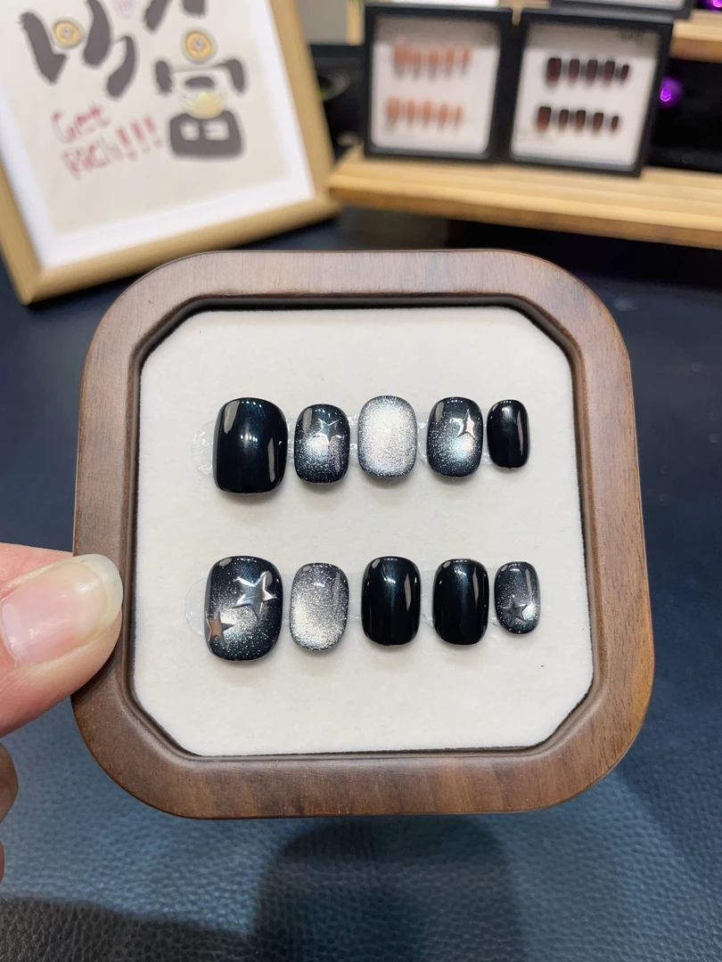 上新【星河】纯手工穿戴甲猫眼短甲气质款美甲十片装