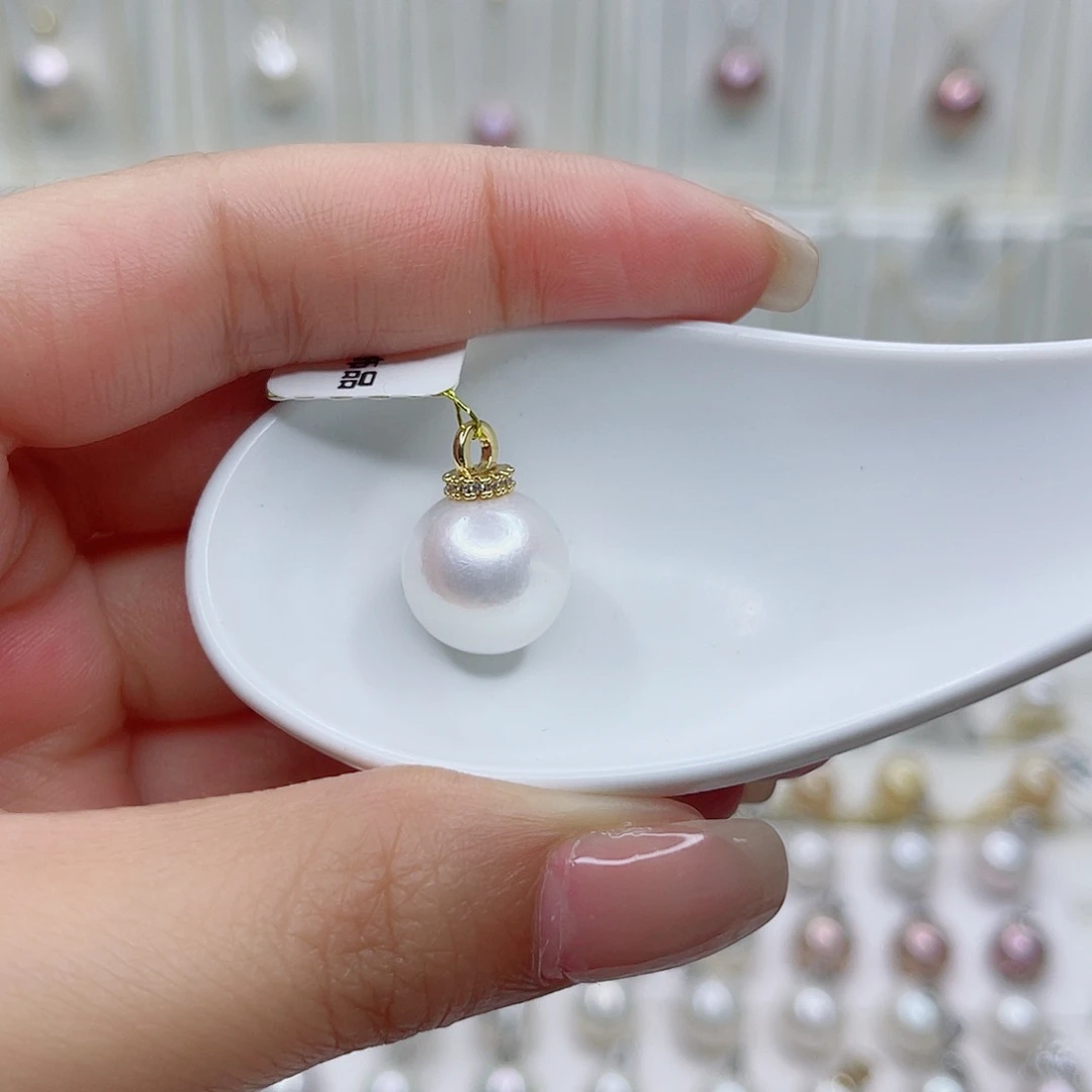 淡水珍珠未镶嵌吊坠(赠链)