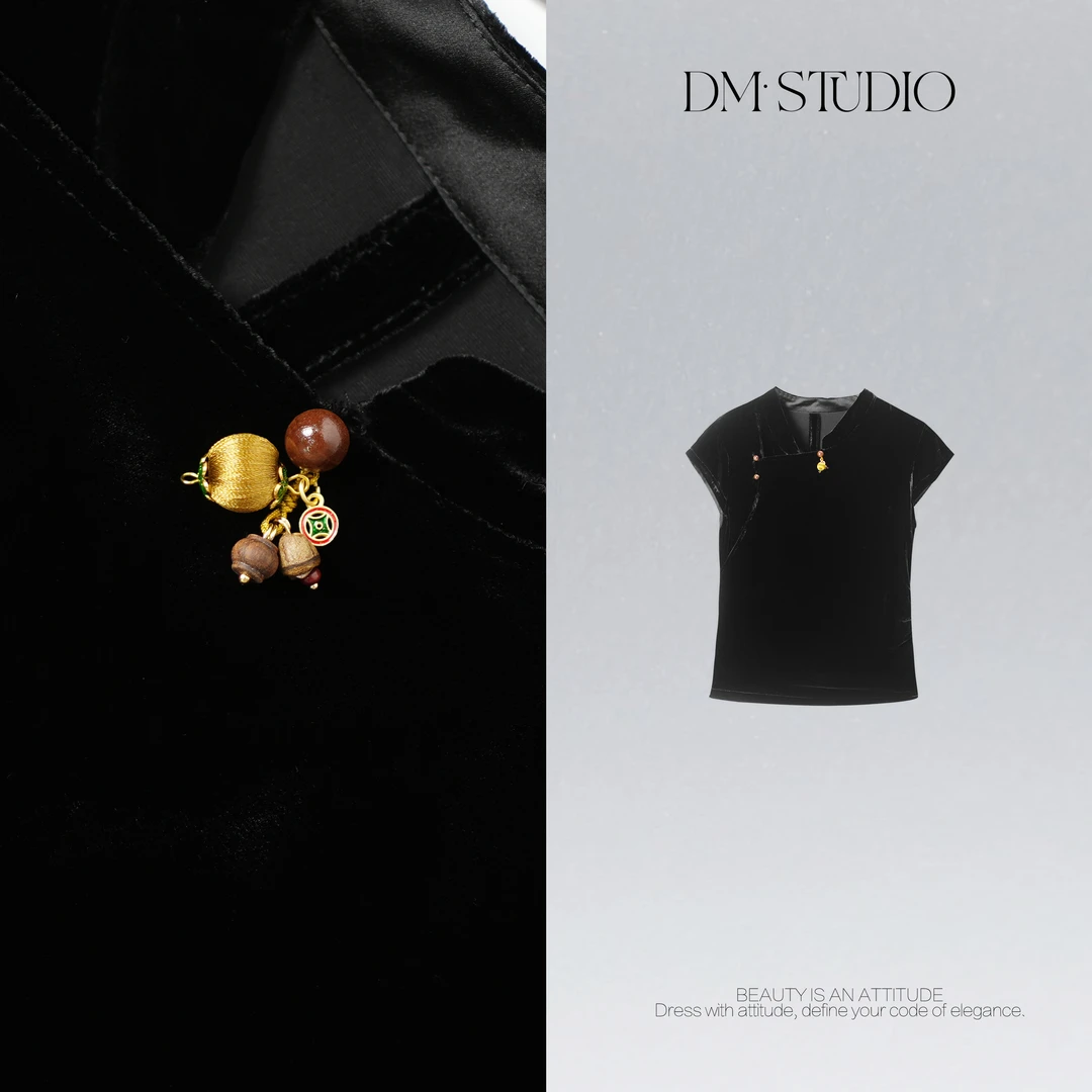DEDM•STUDIO/小众复古精致感盘扣100%桑蚕丝丝绒上衣2506BX/88779