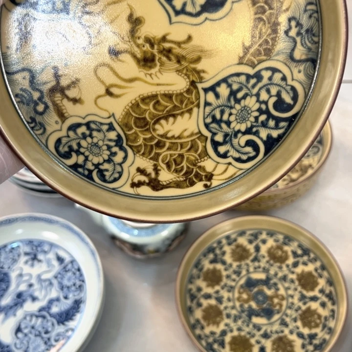 瓷片釉里金穿花龙壶承全品