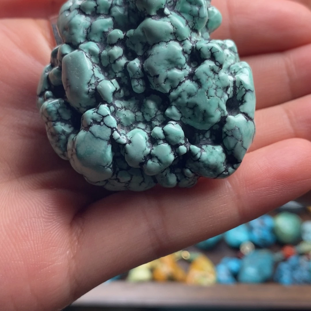 未镶嵌绿松石珠宝奇石