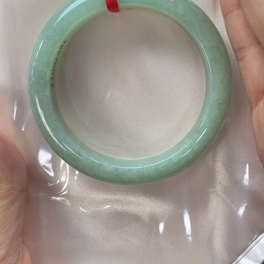 翡翠未镶嵌手镯天然缅甸A货翡翠手镯2号