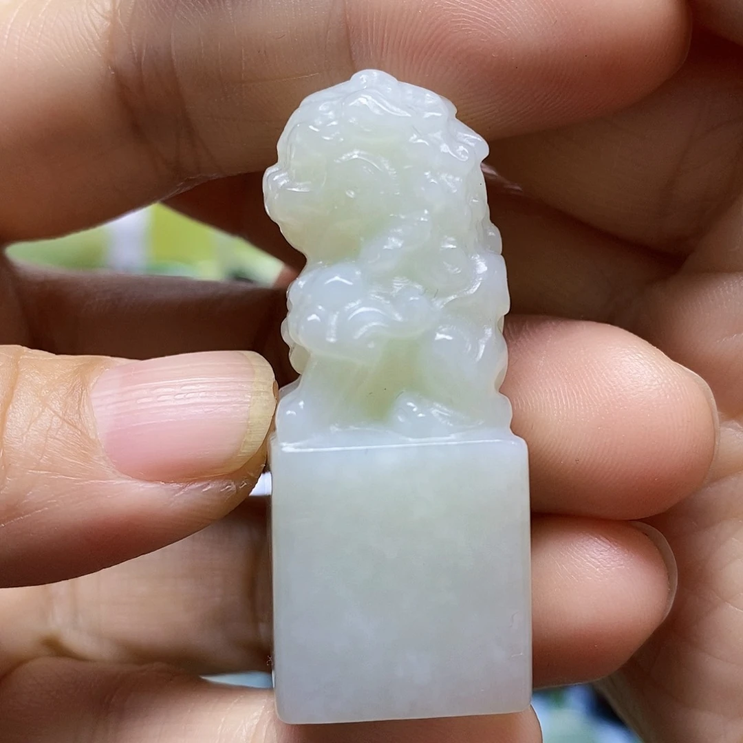 未镶嵌和田玉挂件