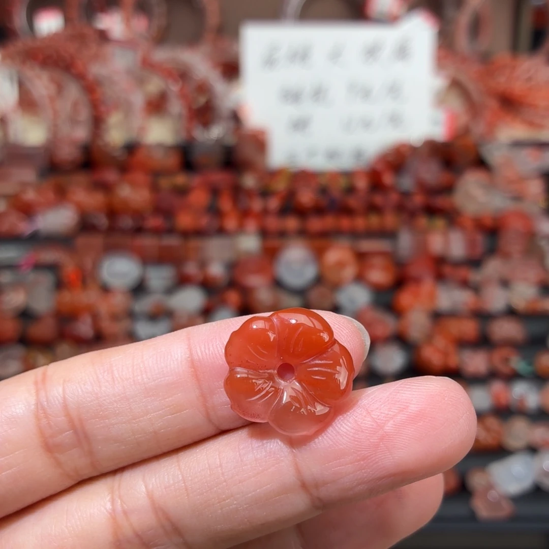 南红玛瑙未镶嵌颈饰有钱花16+