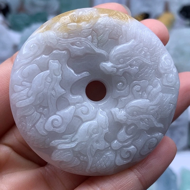 翡翠未镶嵌颈饰九龙扣两面工艺福利