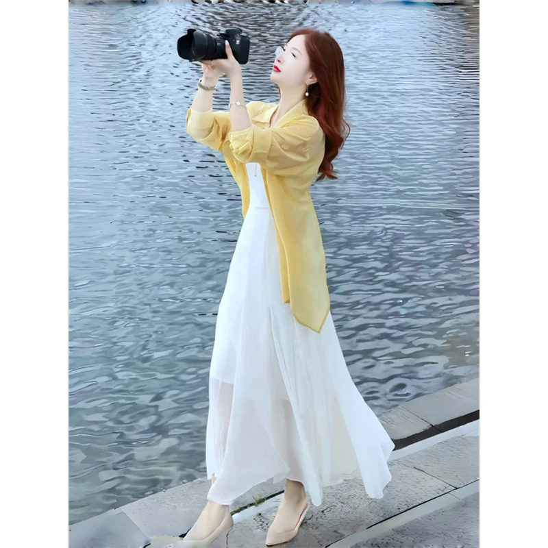 早春海边度假连衣裙女夏季新款冰丝防晒衬衫吊带裙两件套装长裙子