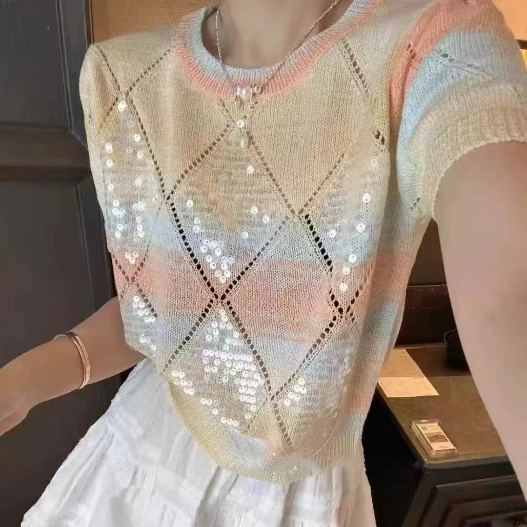 【大姑窝窝】新款百搭镂空亮片彩色渐变色圆领套头菱形格薄款短袖女