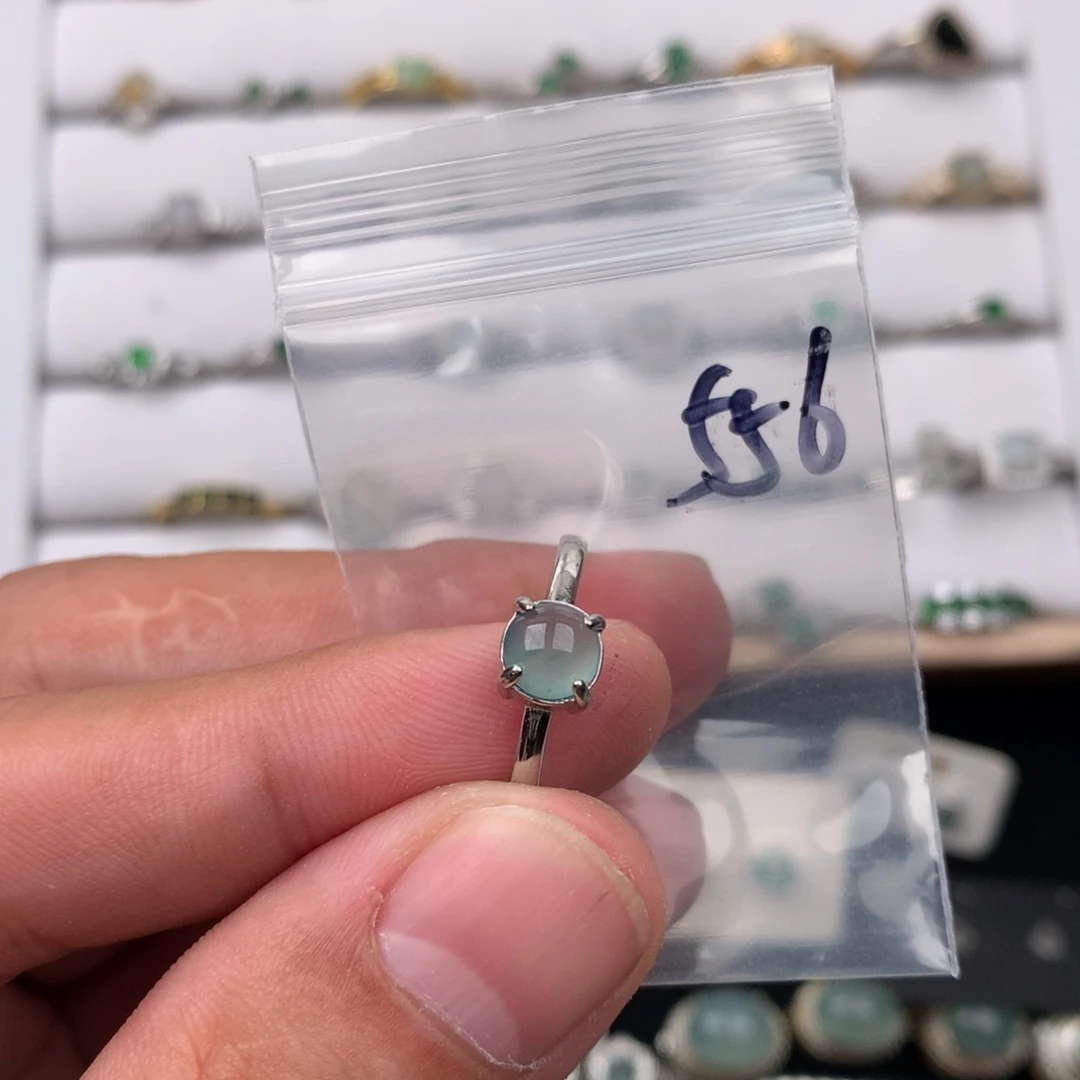 翡翠未镶嵌戒圈556