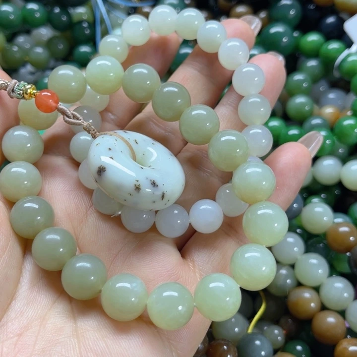手链未镶嵌和田玉