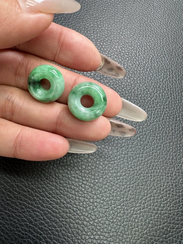 天然缅甸A货甜甜圈耳饰多样性发货其一