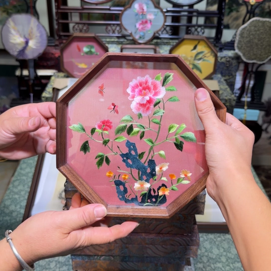 刺绣手工苏绣工艺制作技艺精湛