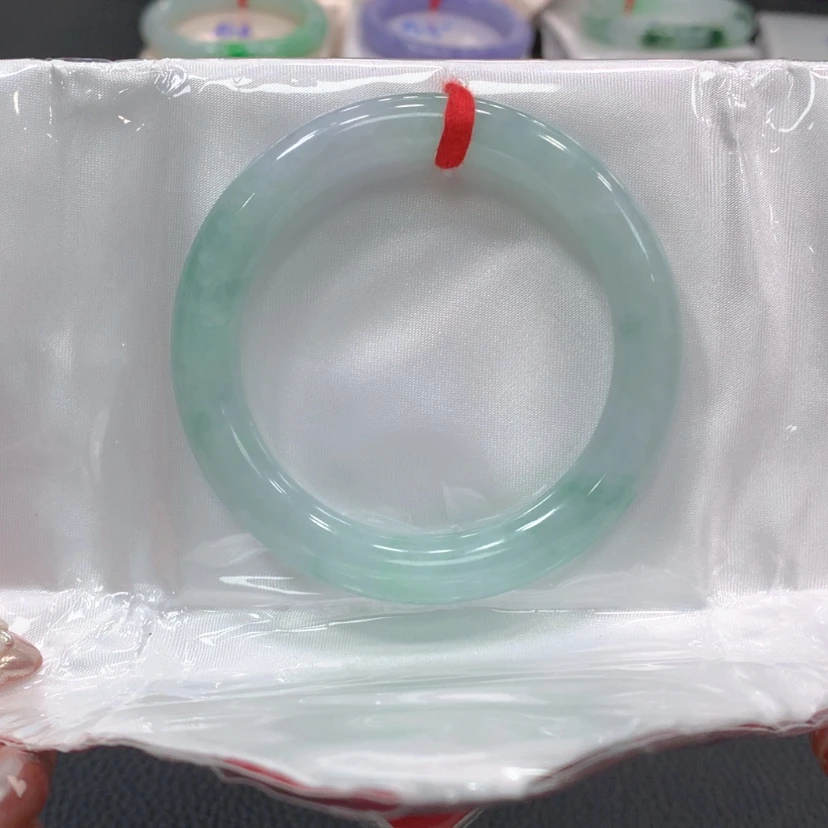 【闪购商品】翡翠手镯未镶嵌翡翠