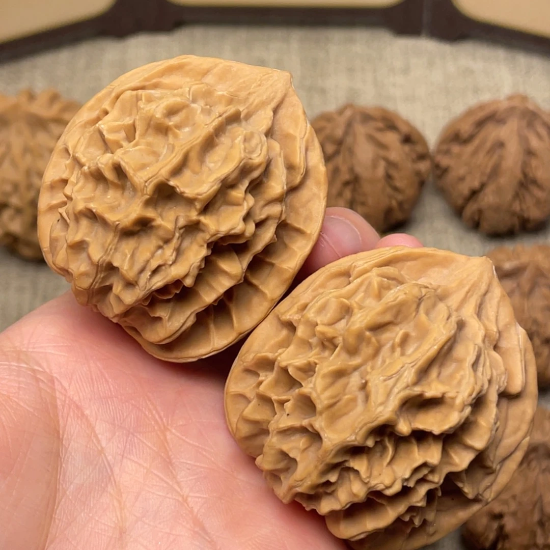 把件文玩核桃秦岭核桃16
