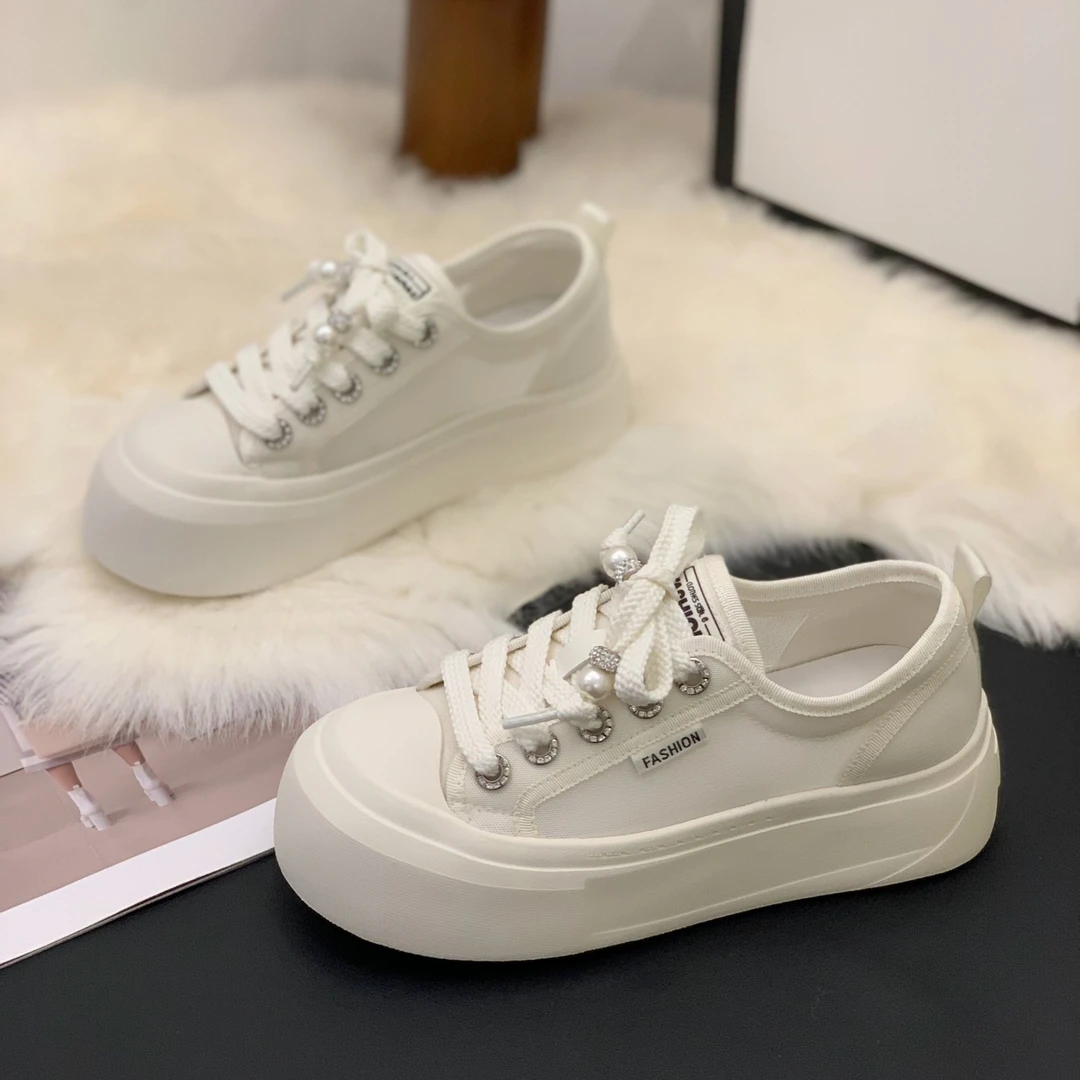 厚底网面透气网红板鞋女2025夏季新款轻便简约超火百搭休闲小白鞋