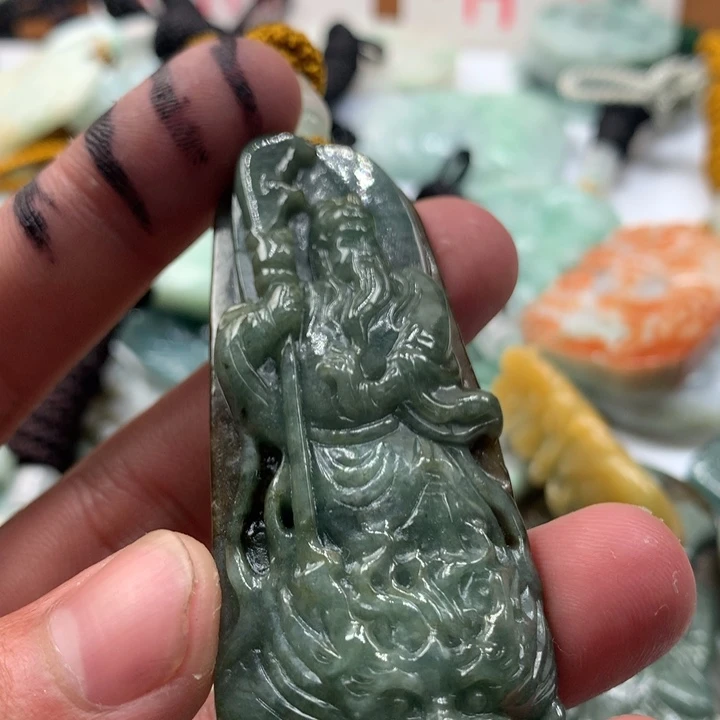 颈饰未镶嵌翡翠保真天然a货翡翠