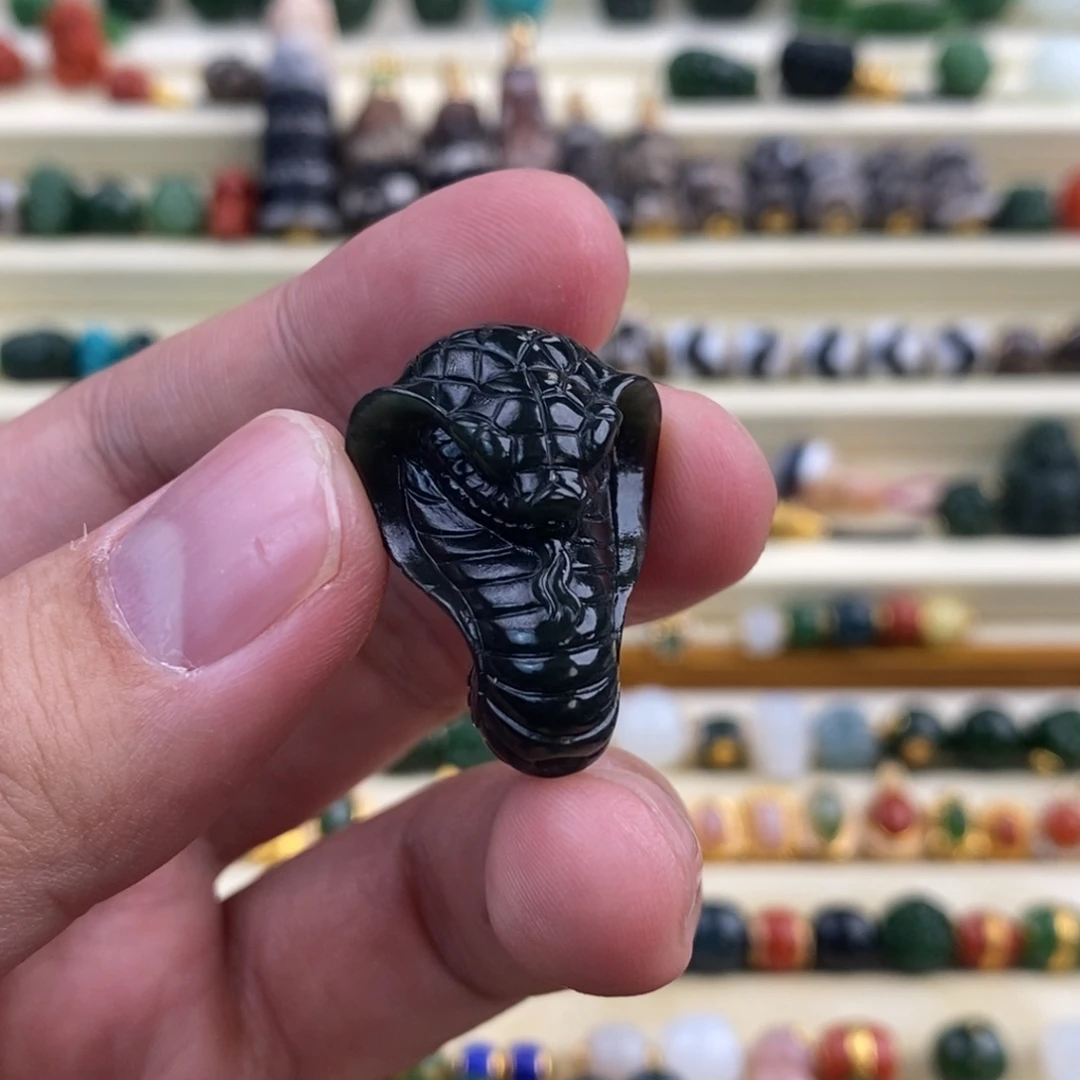 和田玉颈饰18K金镶嵌找**了