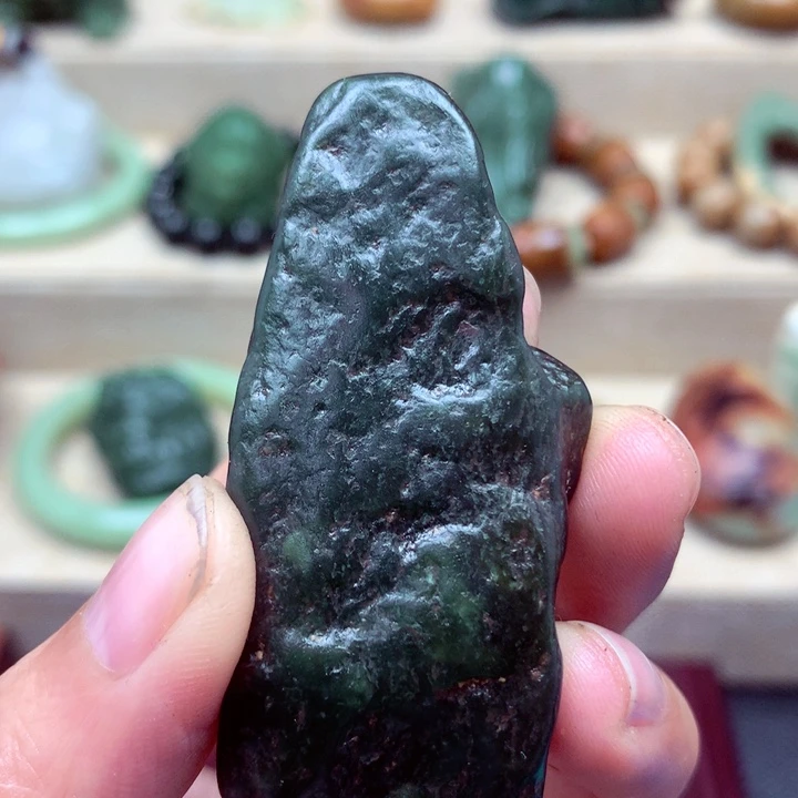 和田玉未镶嵌珠宝奇石