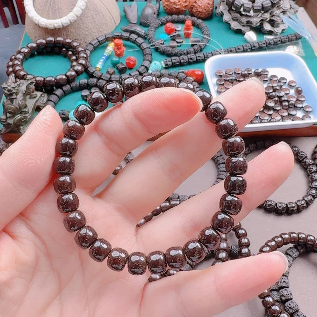 擦***福椰蒂手串8*7老型手串