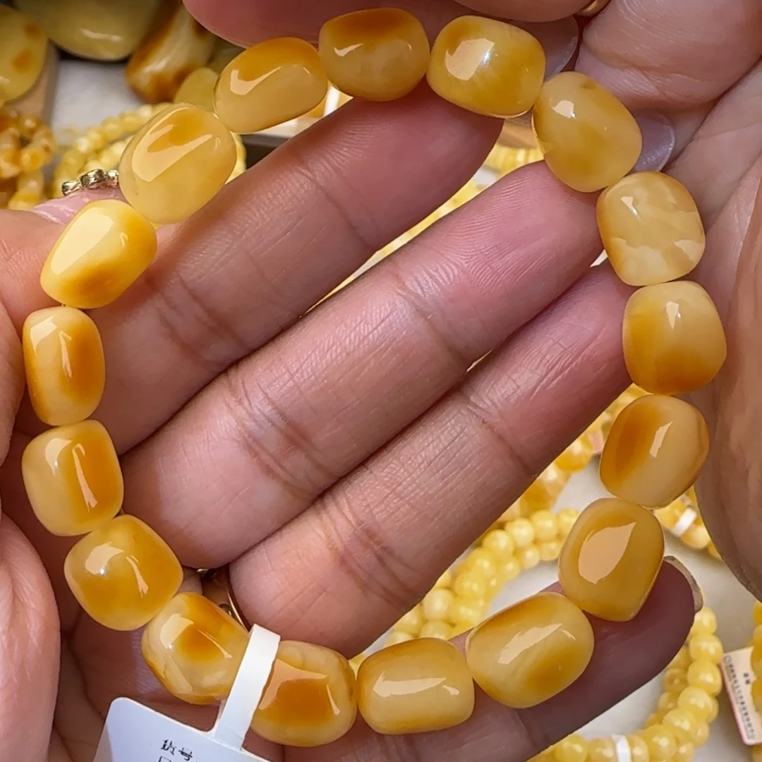 蜜蜡未镶嵌手链鸡油黄随型手串
