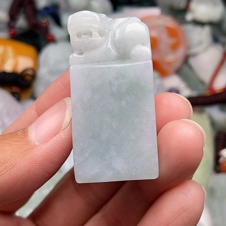 未镶嵌挂件翡翠翡翠