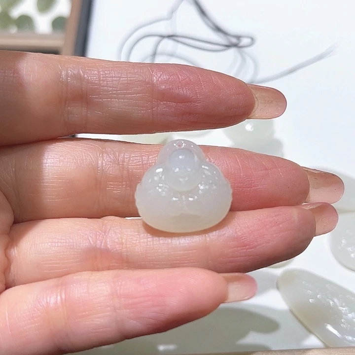 和田玉未镶嵌颈饰惜