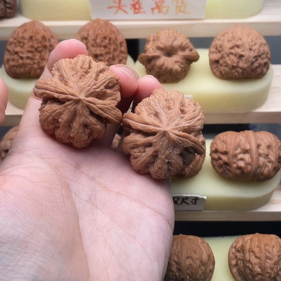 吊坠文玩核桃42.9全品粗筋