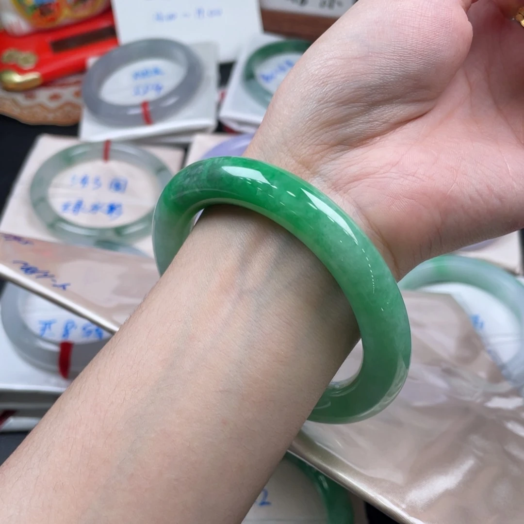 未镶嵌手镯翡翠卡56.5满绿