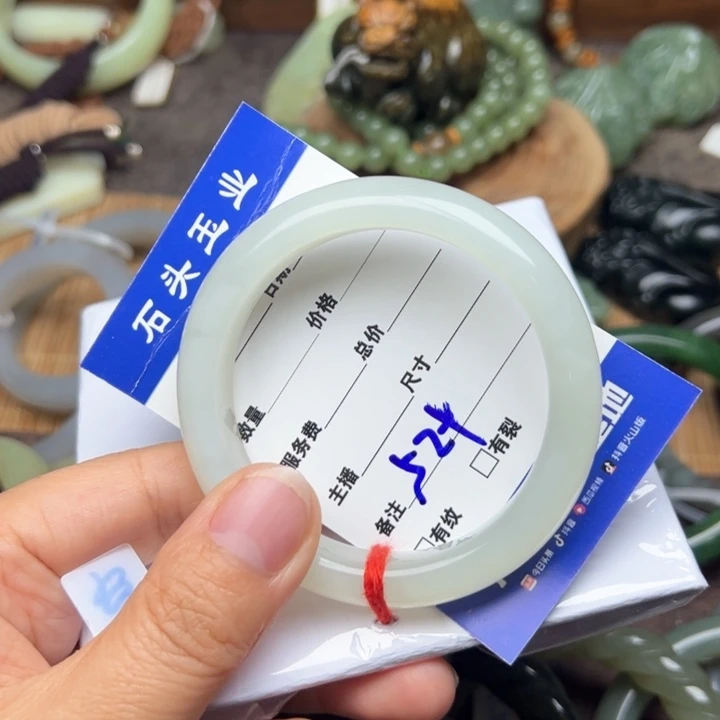 和田玉手镯未镶嵌用****8
