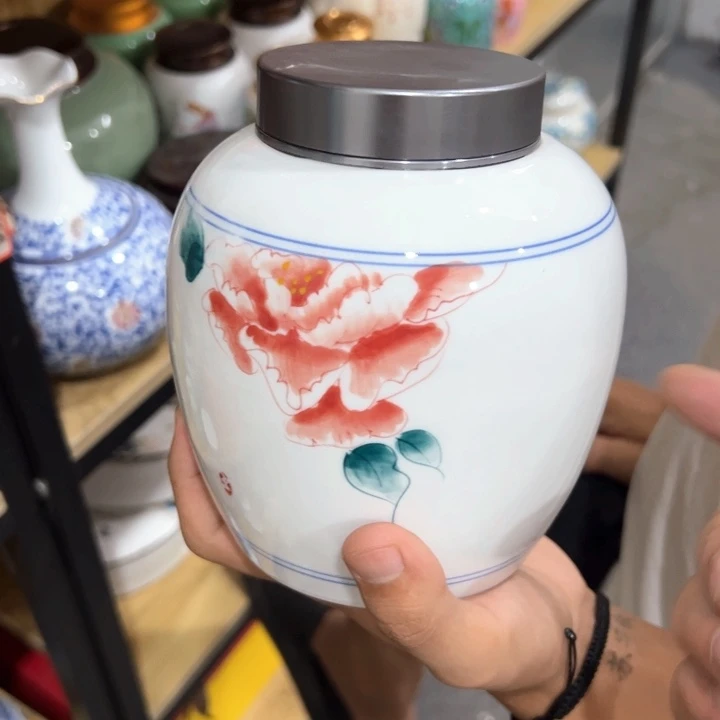 瑕疵福利品陶瓷茶叶罐不影响使用介意勿拍