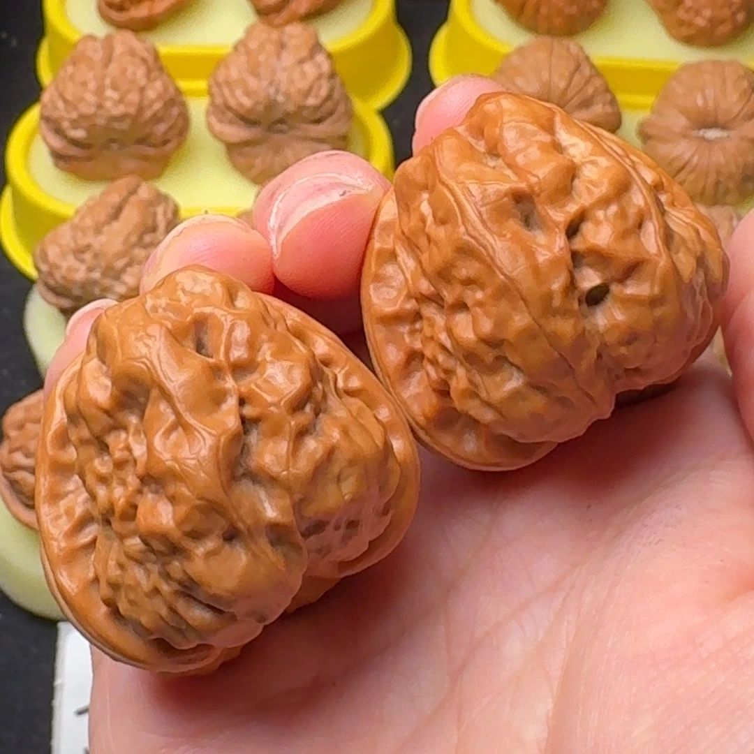 文玩核桃精品蛤蟆36