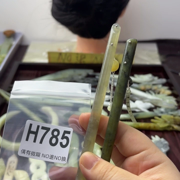 蛇纹石玉发饰合金滢*糖