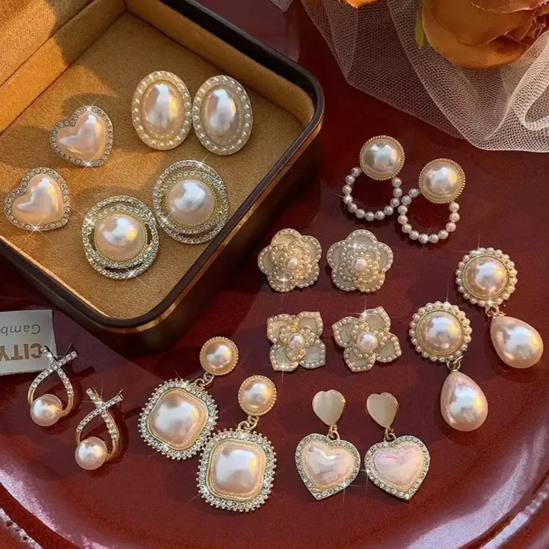 不锈钢仿珍珠耳饰 女复古卡其色复古港风白色耳钉气质小众法式