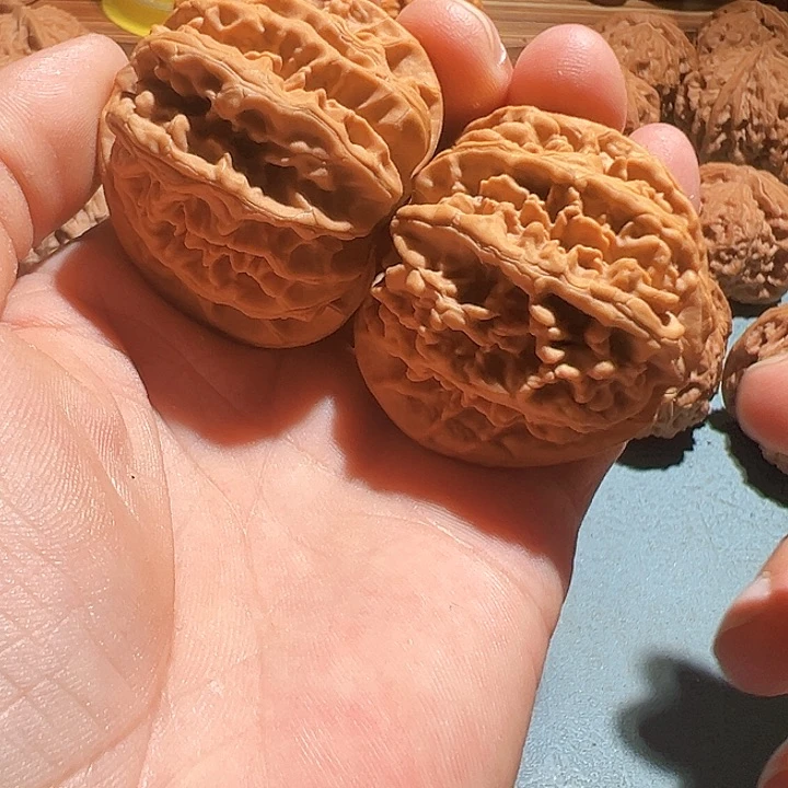 文玩核桃把件?状元冠44