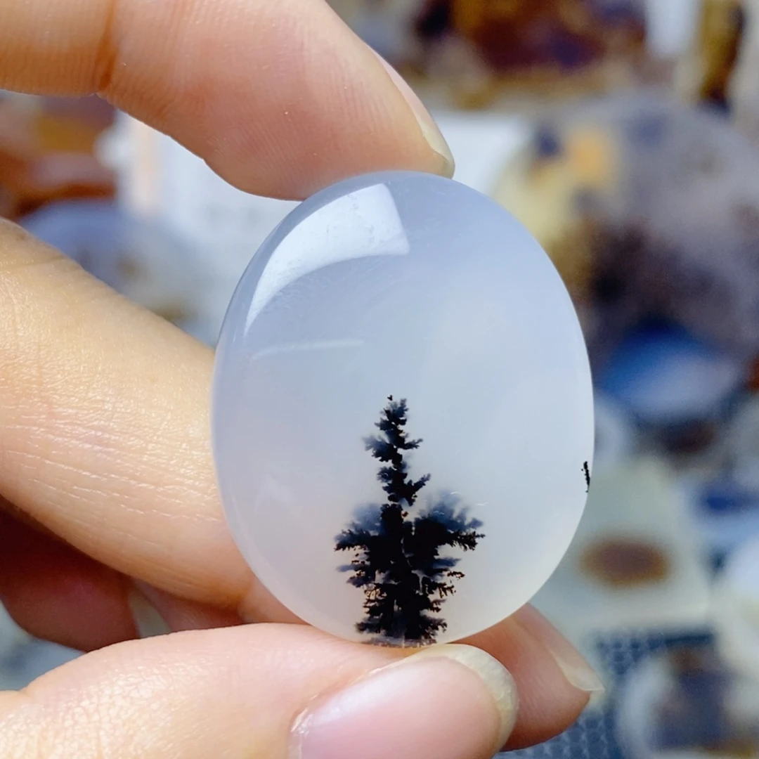 玛瑙/玉髓未镶嵌珠宝奇石