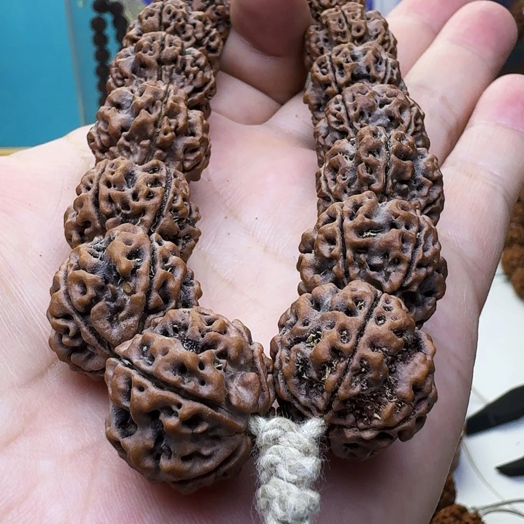 金刚菩提手串安娜铁籽蜂窝