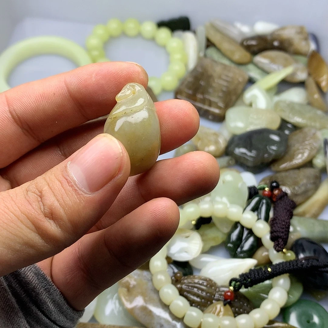 和田玉手链未镶嵌