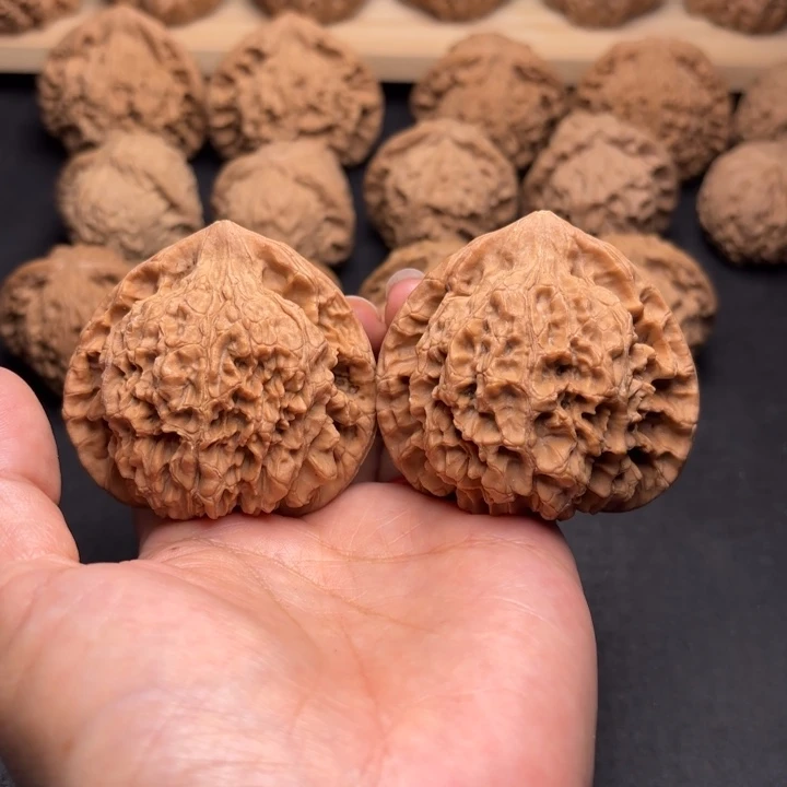 文玩核桃把件52官帽克重60.5